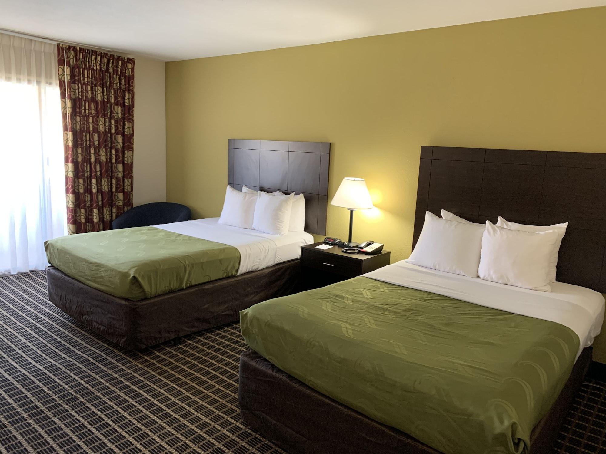Quality Inn & Suites Pensacola Bayview Ferry Pass Esterno foto