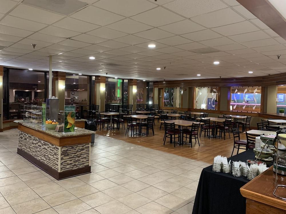 Quality Inn & Suites Pensacola Bayview Ferry Pass Esterno foto