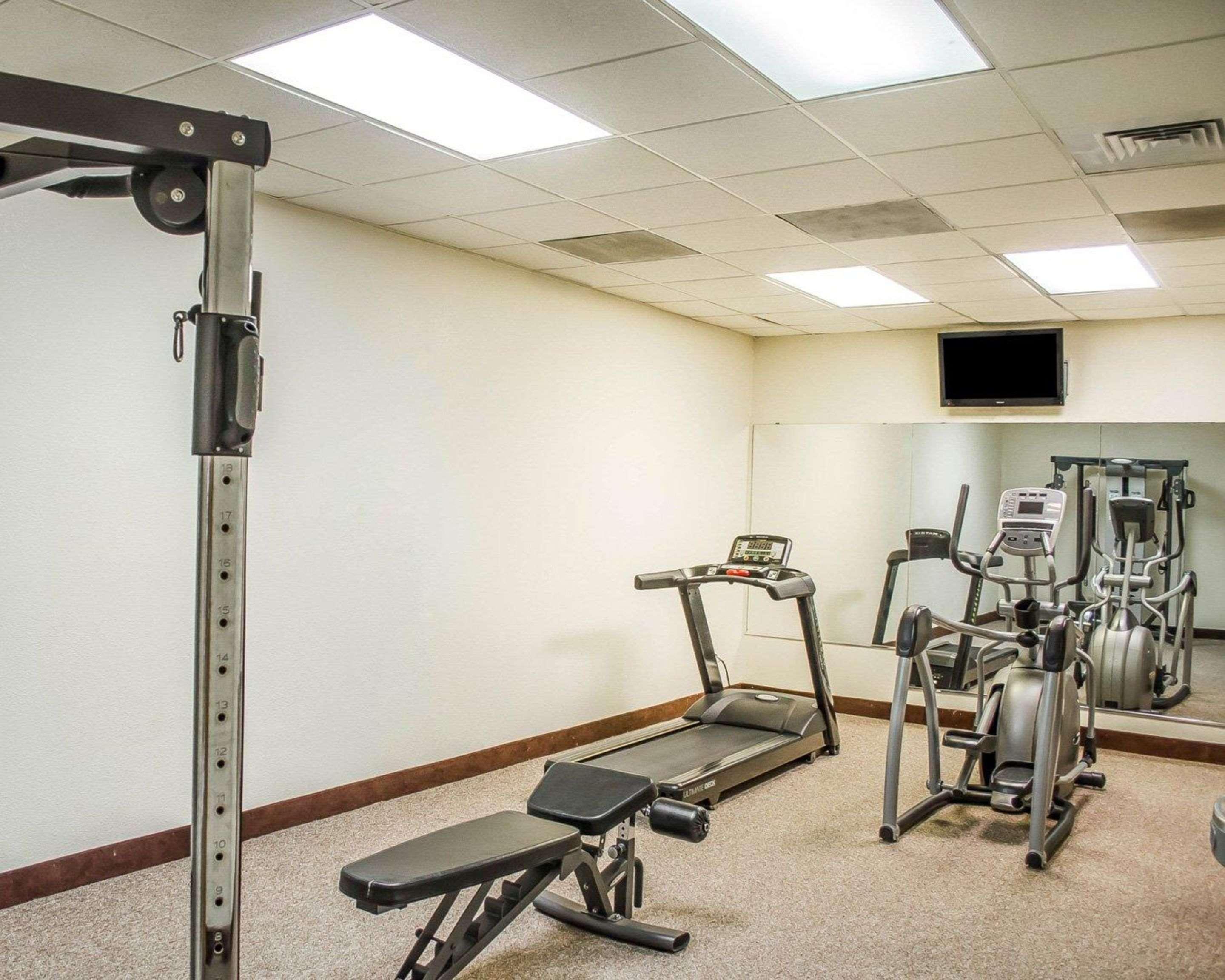 Quality Inn & Suites Pensacola Bayview Ferry Pass Esterno foto